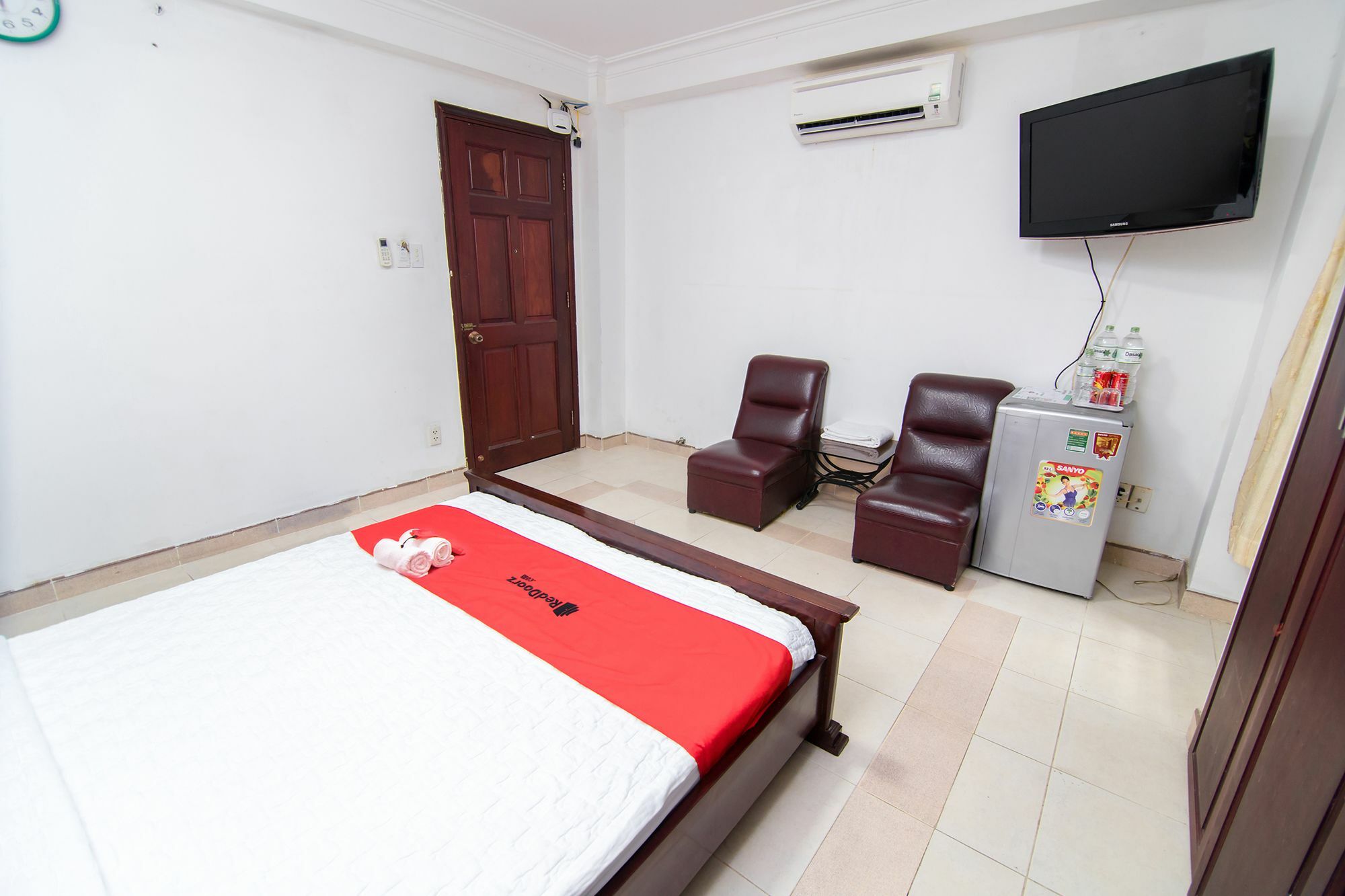 Reddoorz Near 23Rd September Park Hotel Ho Si Minh-város Kültér fotó